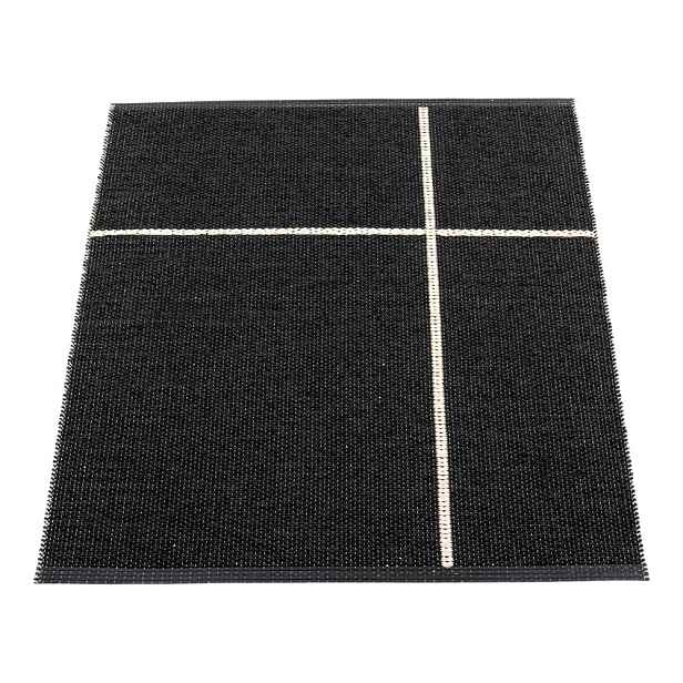 Černý vnitřní a venkovní koberec 70x90 cm Fred Black – Pappelina