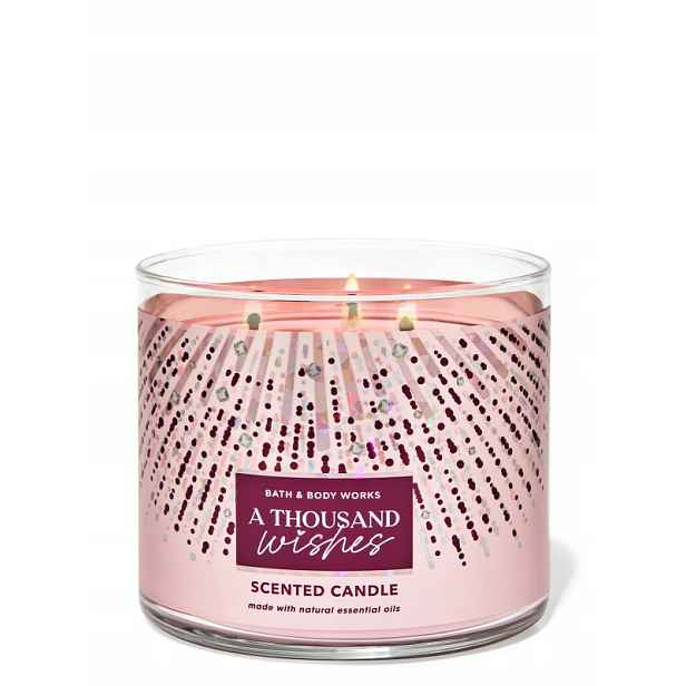 Tradiční parafínová svíčka A Thousand Wishes Bath & Body Works