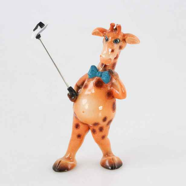 Žirafa pořizující selfie polystone hnědá 19cm