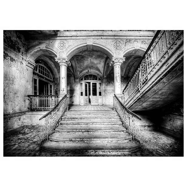 Fototapeta Schody Dveře Oblouky ve stylu Loft Vintage Industrial 208x146 lepidlo