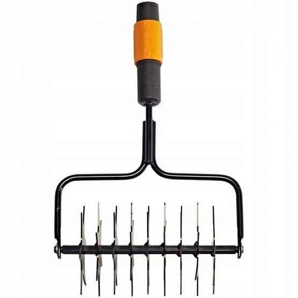 Fiskars 1000689 provzdušňovač trávníku 20sm Quikfit