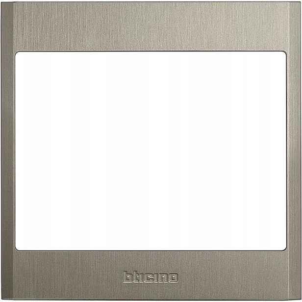 Linea 5000 rámeček klávesnice Rfid s indukční smyčkou titan Bticino 345204