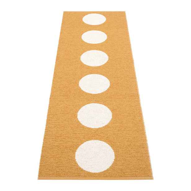Okrově žlutý vnitřní a venkovní běhoun 70x225 cm Vera Ochre – Pappelina