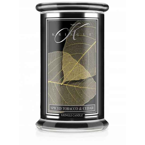 Kořeněný tabák a cedr Kringle Candle velká svíčka se dvěma knoty (624 g)