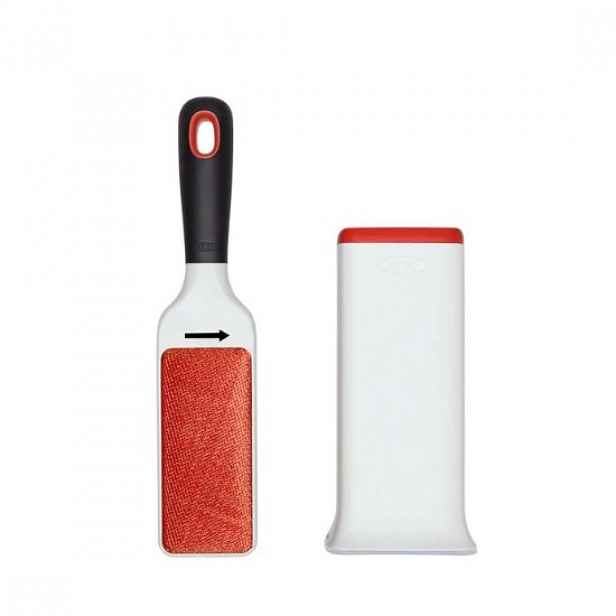Kartáč pro odstraňování zvířecích chlupů, 3,8 x 8,9 x 24 cm - OXO