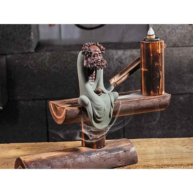 Buddha Stojan Na Kadidlo Sagrado