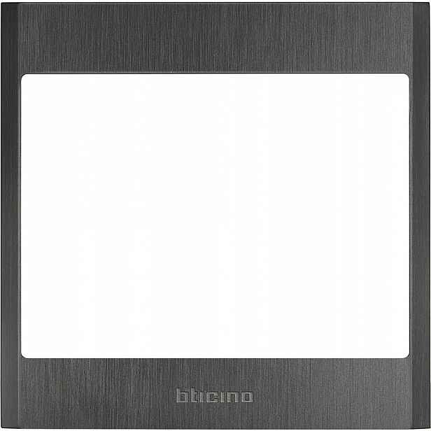 Linea 5000 rámeček modulu videotelefonu nikl Bticino 345202