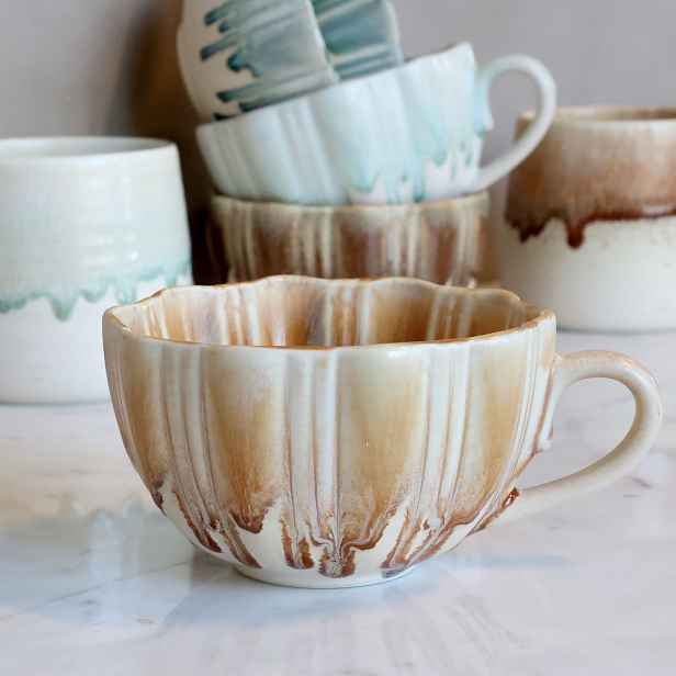 Porcelánový šálek se stékající glazurou New Bone China Latte – Ø 11*6,5 cm Chic Antique