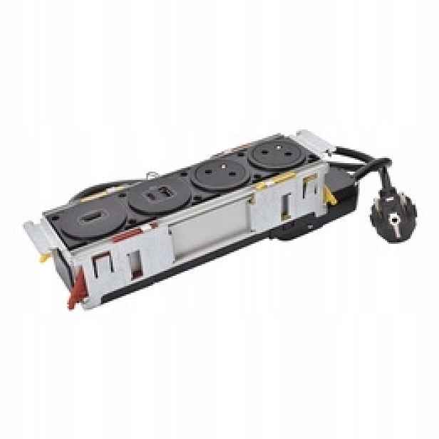 Nábytková zásuvka Disq'in 2P+Z/USB Legrand 654740