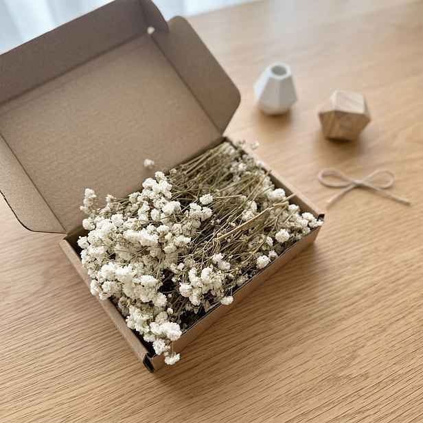 TEMU 96ks Realistická Umělá Kytice z Gypsophily - Bohémský Styl, pro Výplň do Vázy, Svatební Dekorace, Dekorace Domova a Kanceláře, Párty, Zahrady,