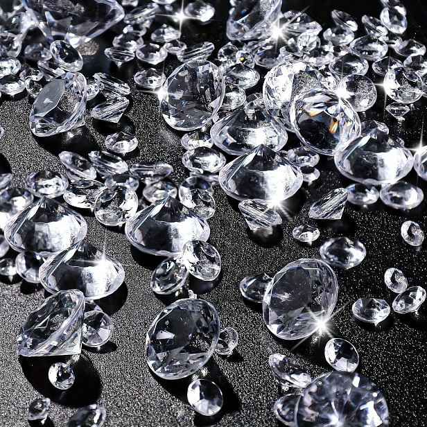 TEMU 4350 ks Diamantové dekorace, čiré falešné diamanty jako výplň do váz, akrylové křišťálové drahokamy pro svatební stůl, dekorace na párty,