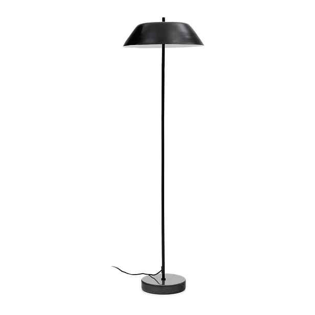 Černá stojací lampa s kovovým stínidlem (výška 153 cm) Sayra – Kave Home