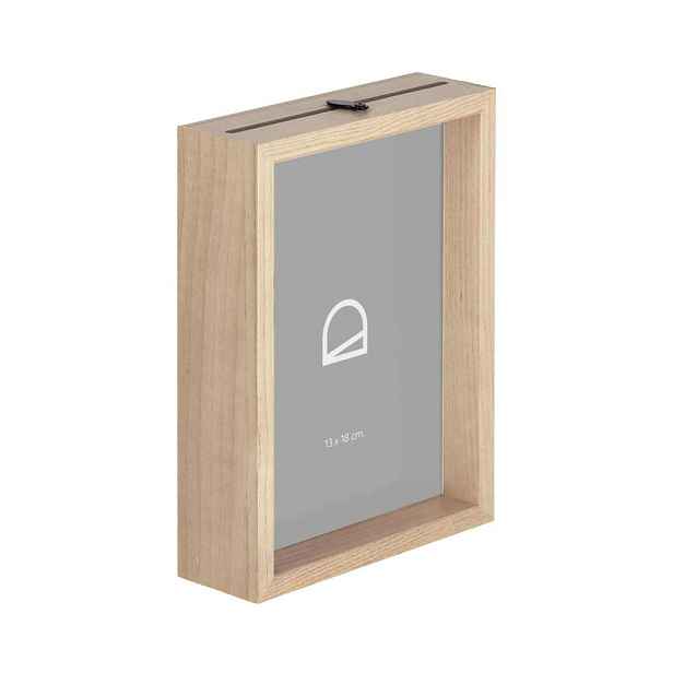 Stojací rámeček v přírodní barvě 14,5x19,5 cm Flavina – Kave Home