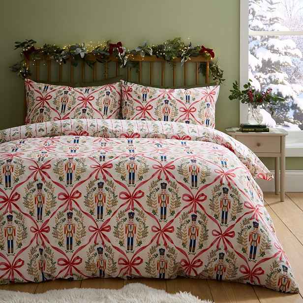 Povlečení na dvoulůžko v přírodní barvě 200x200 cm Christmas Nutcracker Bows – Catherine Lansfield