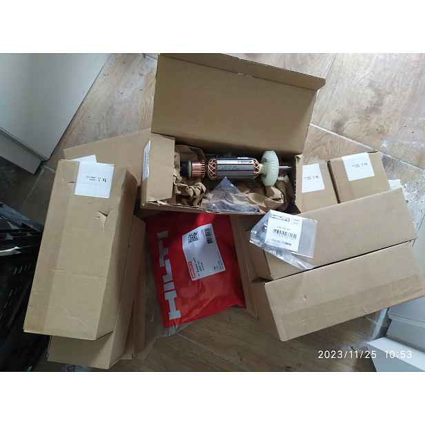 Oběžné kolo Hilti AG125-19 nové kartáče originální 1 604010B4E