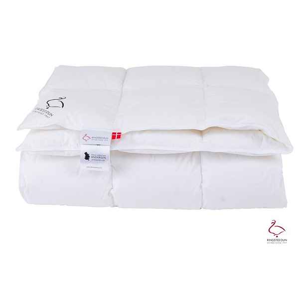 Celoroční přikrývka s péřovou výplní 200x220 cm Snow Queen – Ringsted Dun
