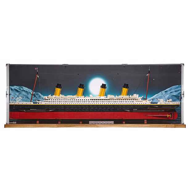 L Wood vitrína s pozadím 1 Blacked Brick pro Lego 10294 Creator Expert Titanic