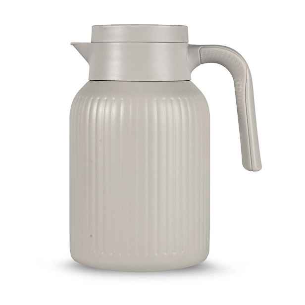 Béžová termoska z nerezové oceli 1,5 l Trine – Sagaform