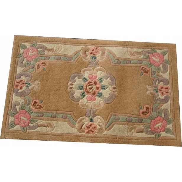 Vlněný koberec typu Aubusson 46x76 béžový