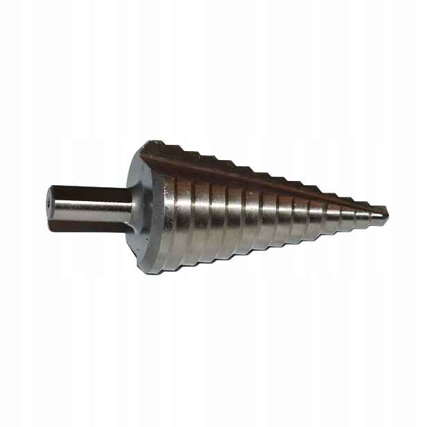 Vrták Hss 6-37 mm – stupňovitý vánoční stromek pro tenké plechy