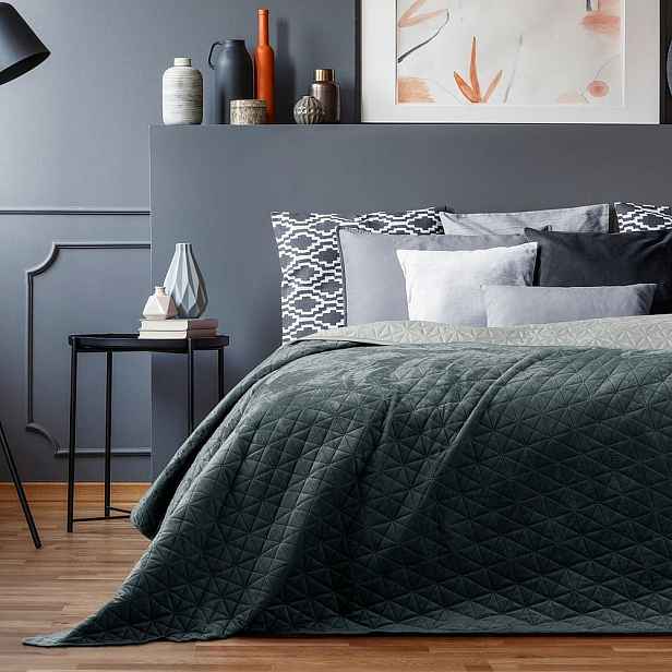 Šedý přehoz přes postel AmeliaHome Laila Silver, 220 x 240 cm