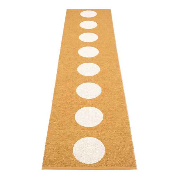 Okrově žlutý vnitřní a venkovní běhoun 70x300 cm Vera Ochre – Pappelina