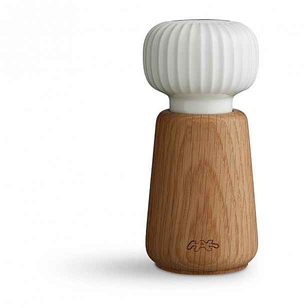 Mlýnek z dubového dřeva na koření s bílým detailem z porcelánu Kähler Design Hammershoi, výška 13 cm