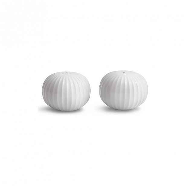 Set bílé solničky a pepřenky z porcelánu Kähler Design Hammershoi