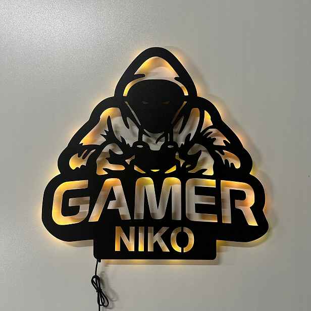 Gamer S Vaším jménem Noční Lampa Led Dřevěný obraz 3D Gaming Dárek