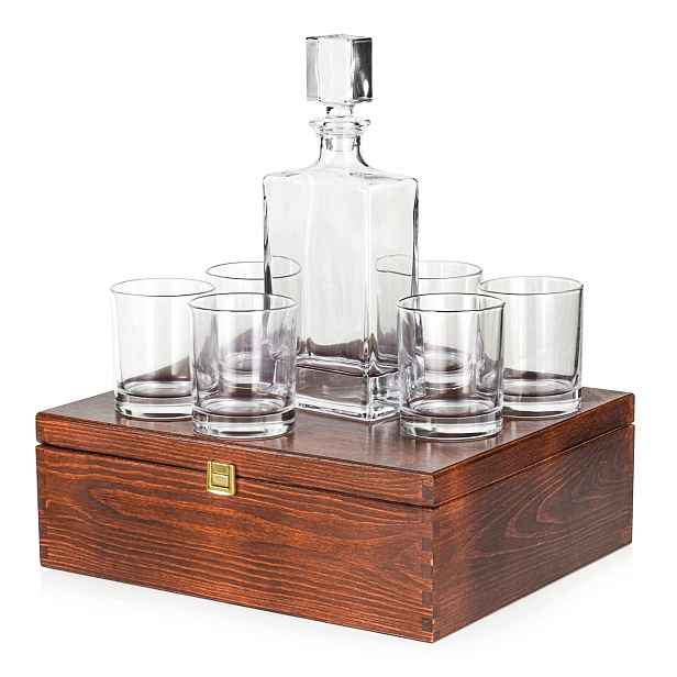 Sada na whisky 6+1 Nova karafa sklenice v krabičce s gravírováním