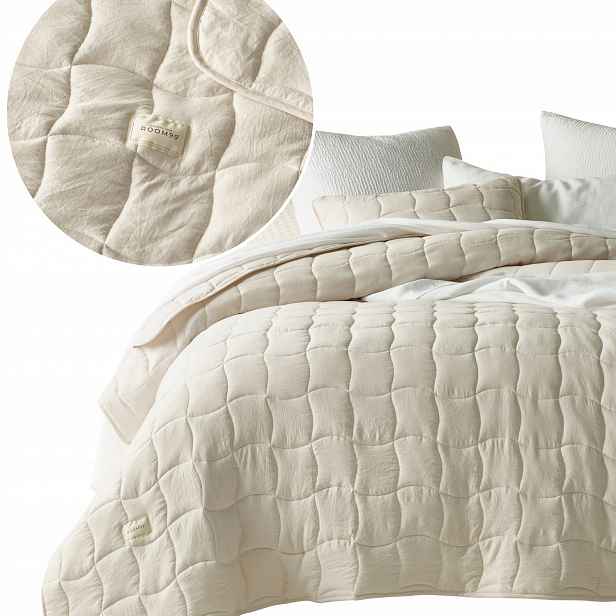 ROOM99 Přehoz na postel 170x210 pohovka prošívaná útulná Marshmallow Barva