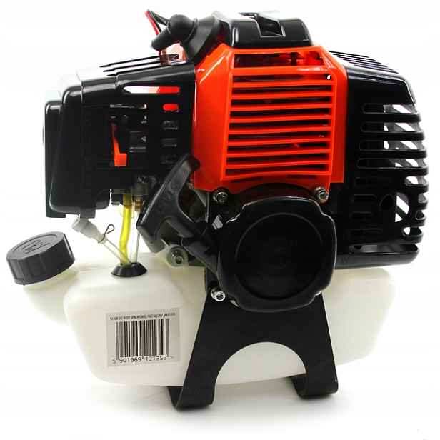Motor pro benzínovou kosu a vyžínač 2 ks