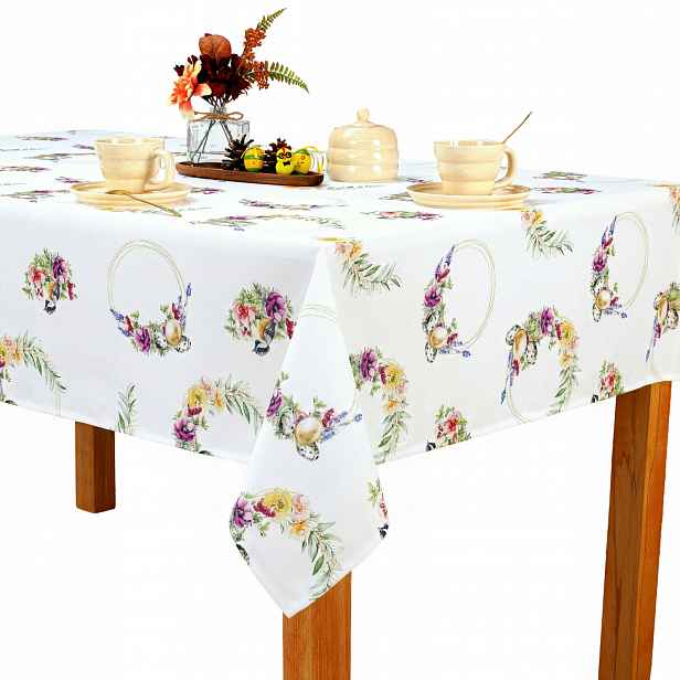 Velikonoční ubrus Šitý, odolný proti skvrnám, Vánoce Věnce 130 x 180 cm Express