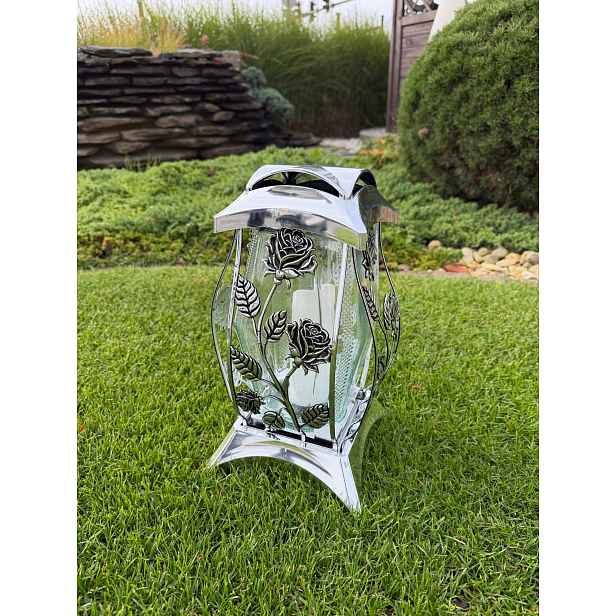 Hřbitovní Svíčka stříbrná s růžemi – elegantní lampion s Led vložkou 30x25 cm