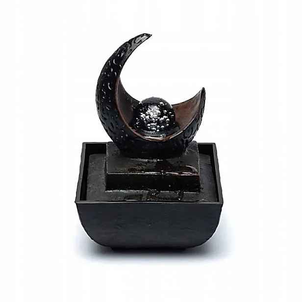 Fontána Moon 13,3 × 13,3 × 19,5 cm