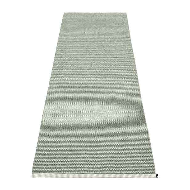 Světle zelený vnitřní a venkovní běhoun 70x200 cm Mono Sage Army – Pappelina