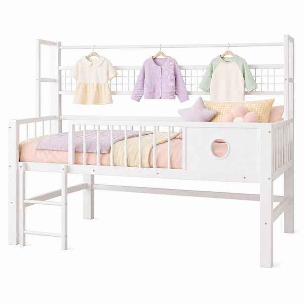 CHICFURN VYVÝŠENÁ POSTEL 90/200 cm v bílé barvě s úložným prostorem, policí a tyčí na šaty