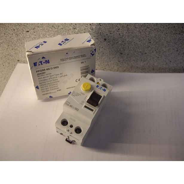 Proudový spínač Eaton 2P 40A 30mA Ac