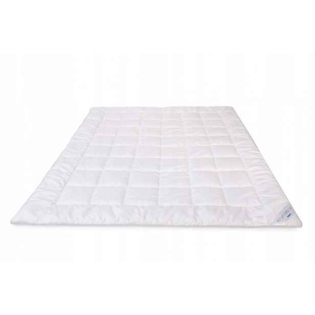Antialergická přikrývka 155x200 Antiroztočová 700g bílá mřížka