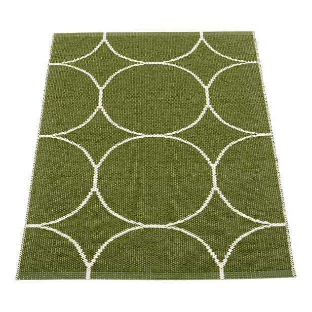 Tmavě zelený vnitřní a venkovní koberec 70x100 cm Boo Dark Olive – Pappelina