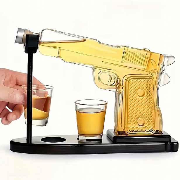 Karafa na whisky 2 skleničky Bedee Dekanter 230 ml Tvar pistole Dárek