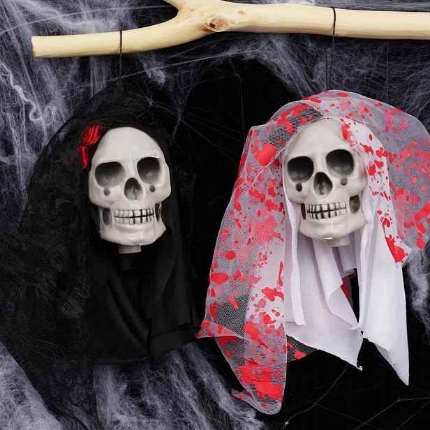 Halloweenské Dekorace Sada 2 Kostří S Lebkou Gotické Modely Kostí