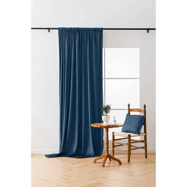Tmavě modrý zatemňovací závěs VELVET 135x250 cm Zavěšení: Řasící páska