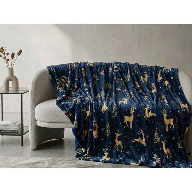 Tmavě modrá vánoční mikroplyšová deka GOLDEN DEER Rozměr: 150 x 200 cm