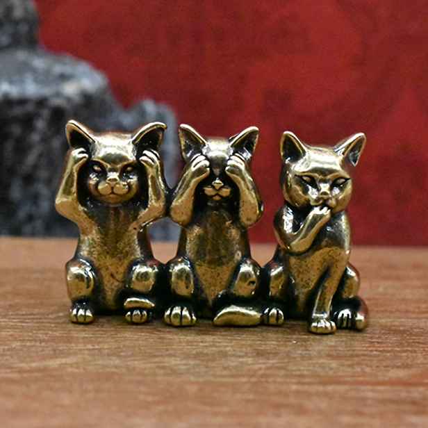 TEMU Sběratelské figurky, mosazná soška Tři kočky | Vintage mini umělecká dekorace, neelektrická, ideální pro domácí dekorace a milovníky koček,