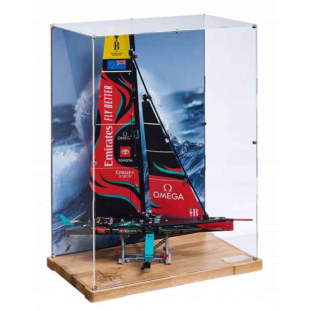 Vitrína Wood s pozadím Blacked Brick pro Lego 42174 Technic Jachta AC75