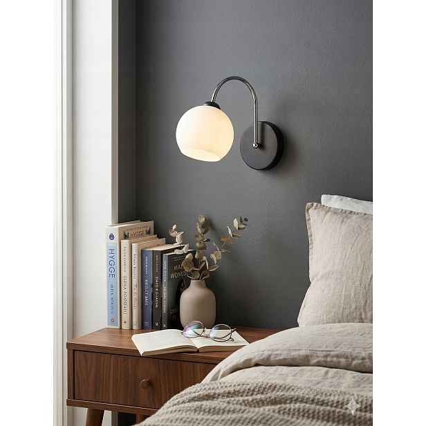 Euro-Lamp Nástěnná lampa Alva Černá Stínidlo bílá 1X60W Výrobce