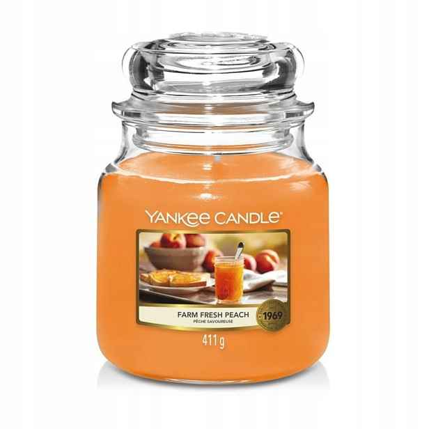 Yankee Candle Farm Fresh Peach Svíčka Střední