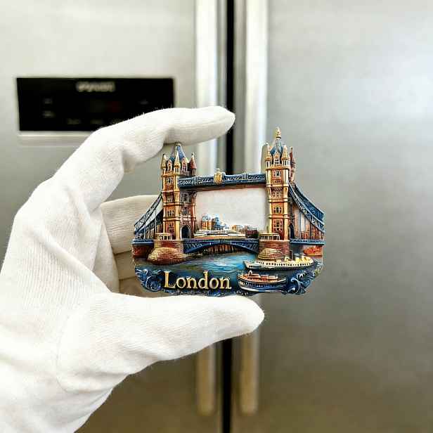 TEMU 1 ks 3D magnet na lednici s Tower Bridge a , Londýn UK, 3D prémiová reliéfní pryskyřicová výroba, 3D stereoskopická magnetická samolepka,