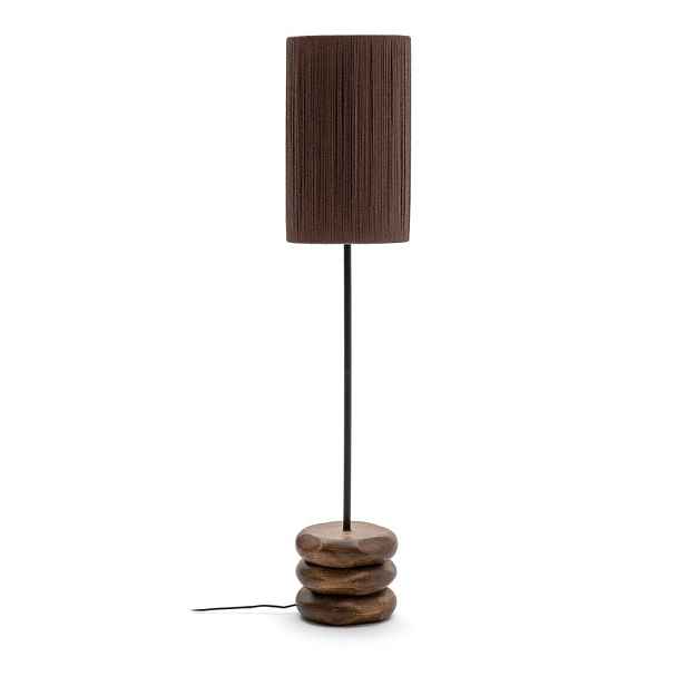 Stojací lampa z masivu akácie v tmavě přírodní barvě (výška 147 cm) Kor – Kave Home